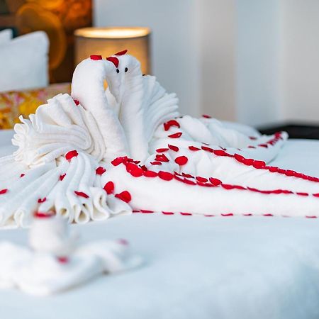 Hotel Lo Mustang Катманду Экстерьер фото